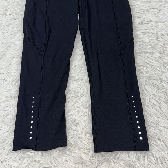 Lululemon Fast & Free Crop (19") Black - Picture 2 of 7